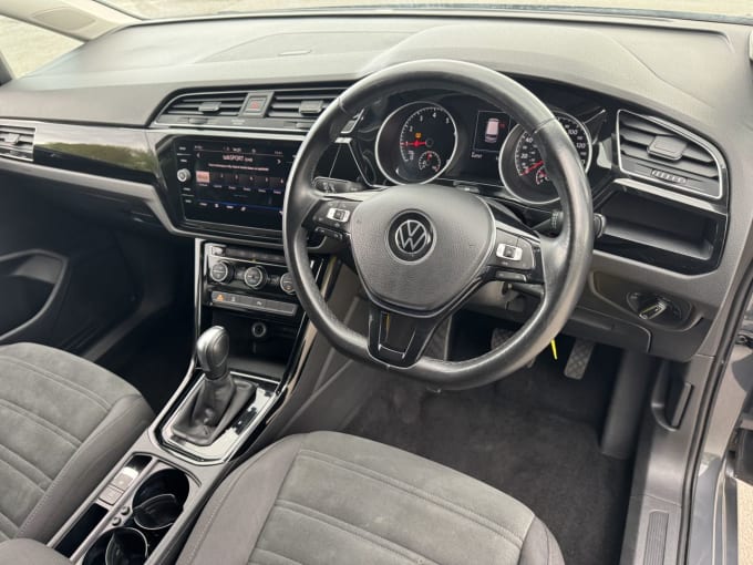 2025 Volkswagen Touran