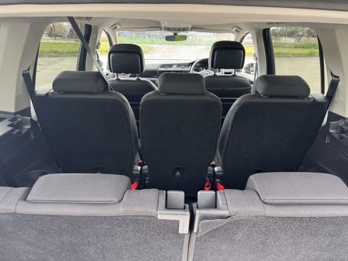 2025 Volkswagen Touran