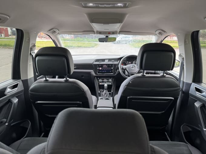 2025 Volkswagen Touran