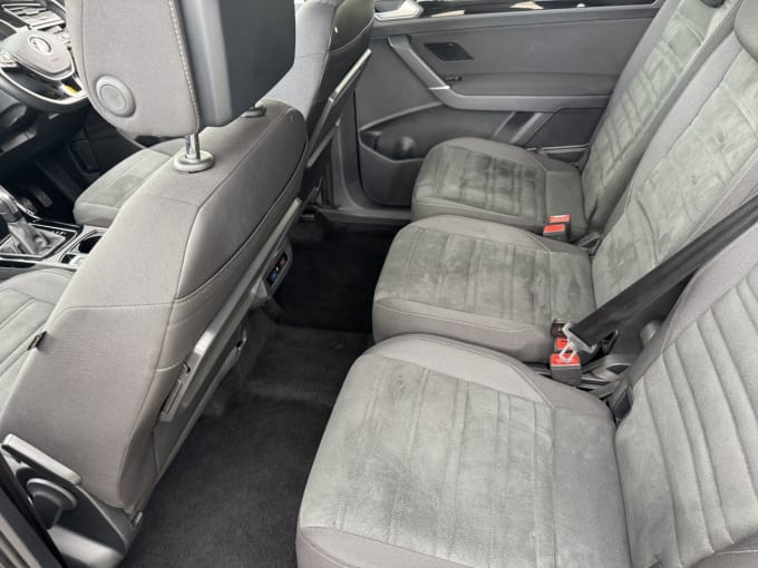 2025 Volkswagen Touran