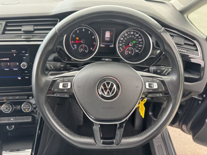 2025 Volkswagen Touran