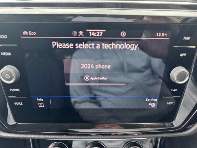 2025 Volkswagen Touran