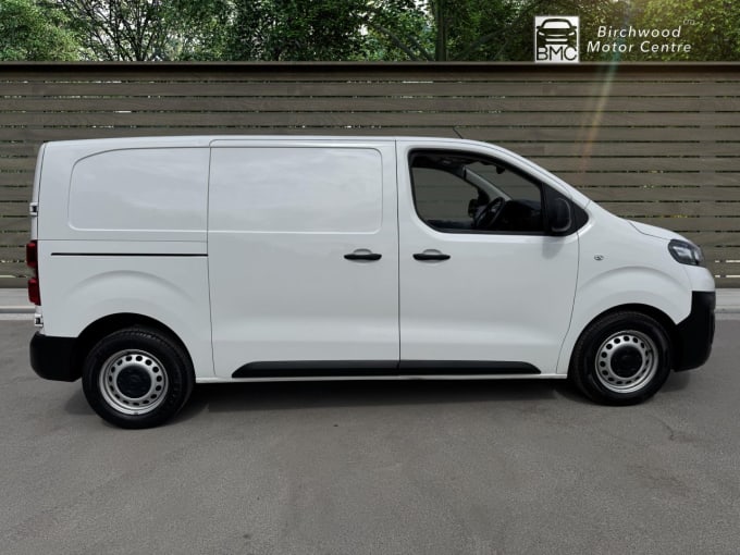2025 Vauxhall Vivaro