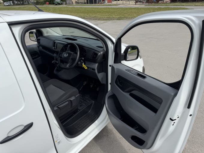 2025 Vauxhall Vivaro