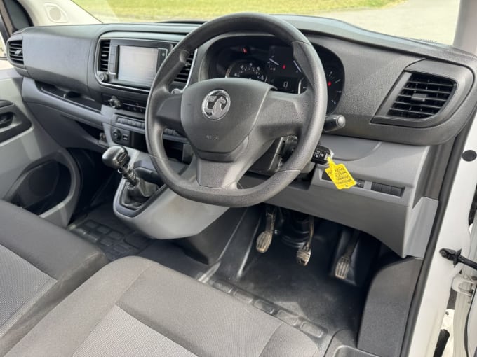 2025 Vauxhall Vivaro