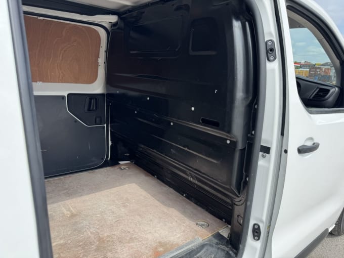 2025 Vauxhall Vivaro