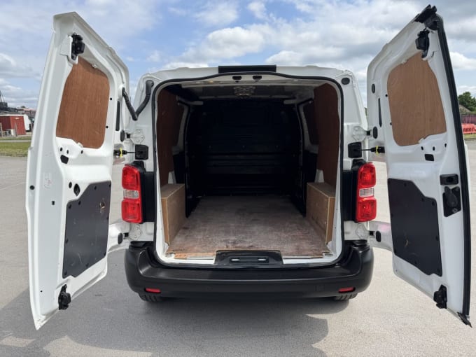 2025 Vauxhall Vivaro