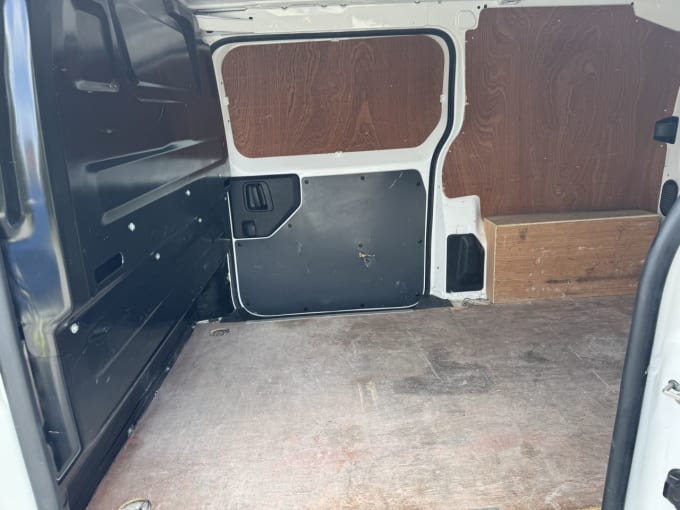 2025 Vauxhall Vivaro
