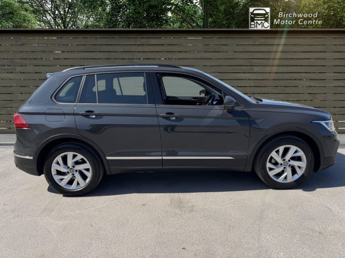 2025 Volkswagen Tiguan