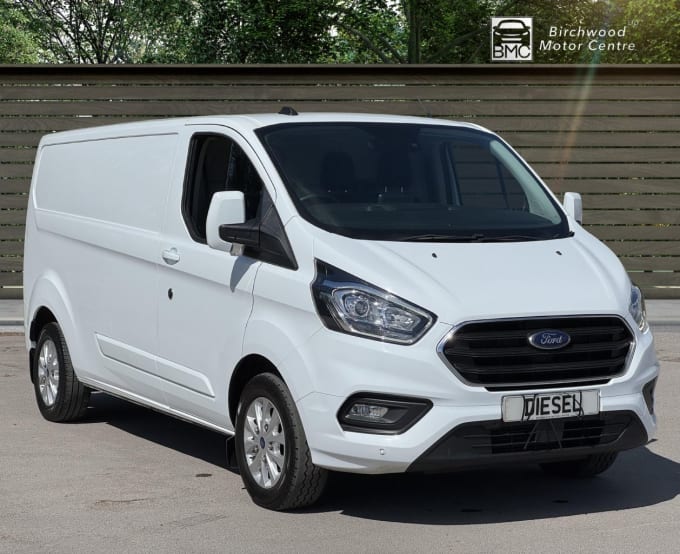 2025 Ford Transit Custom
