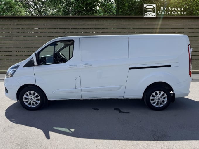 2025 Ford Transit Custom