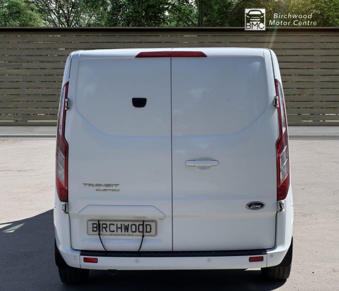 2025 Ford Transit Custom