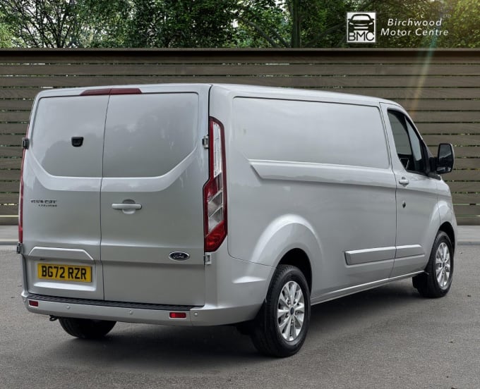 2025 Ford Transit Custom