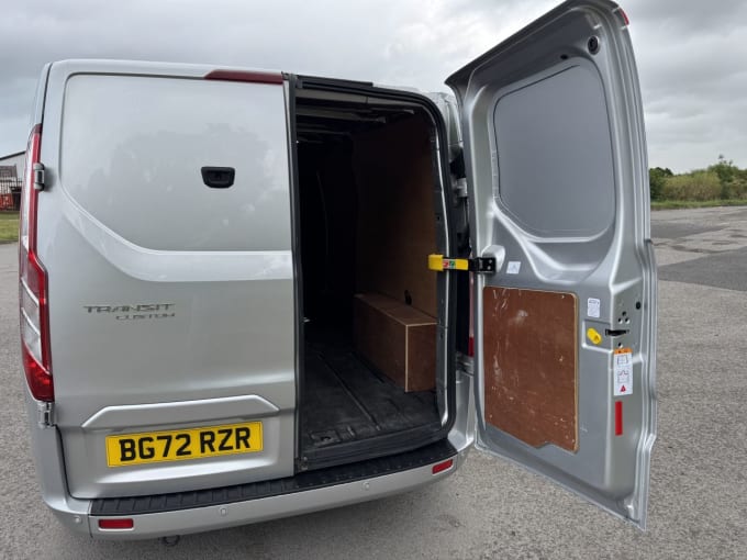 2025 Ford Transit Custom