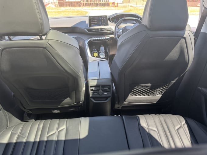2025 Peugeot 3008