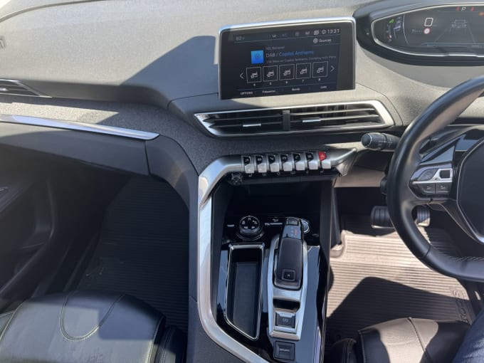 2025 Peugeot 3008