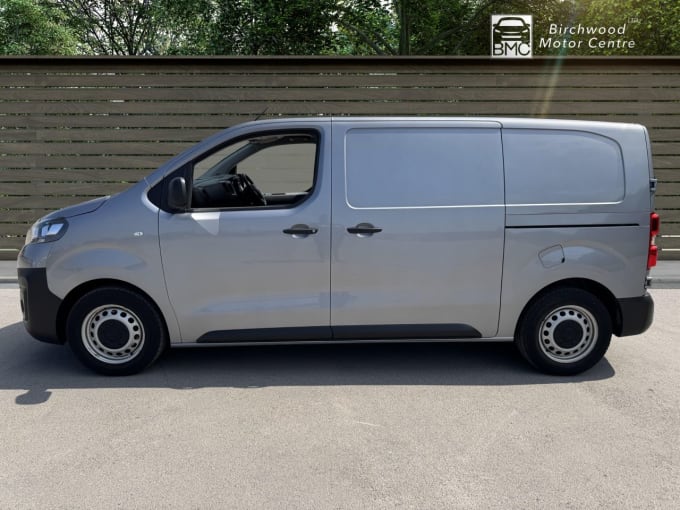 2025 Vauxhall Vivaro
