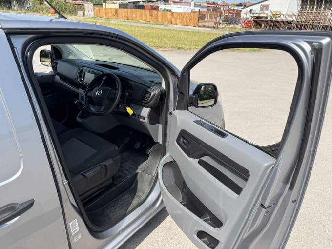 2025 Vauxhall Vivaro