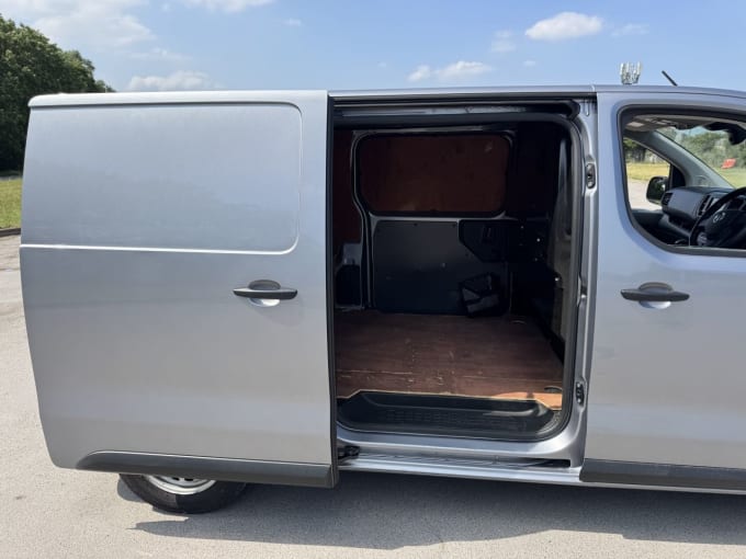 2025 Vauxhall Vivaro