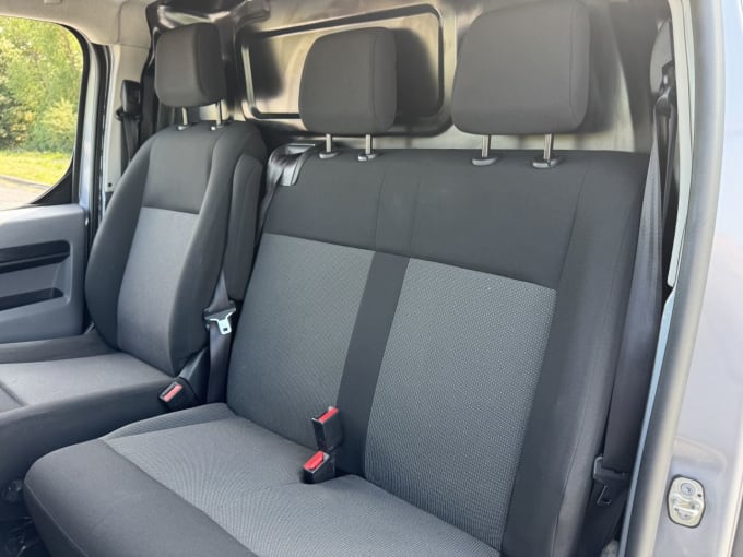 2025 Vauxhall Vivaro