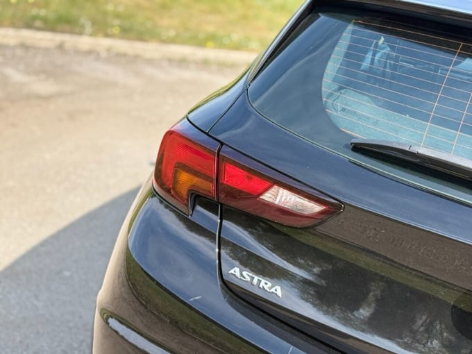 2025 Vauxhall Astra