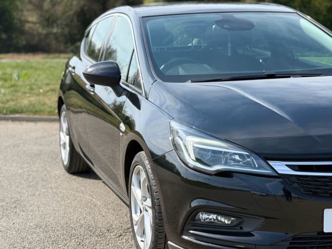 2025 Vauxhall Astra