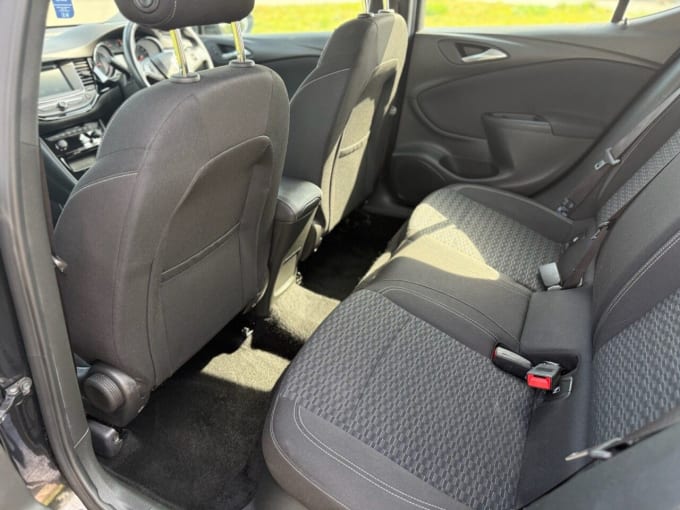 2025 Vauxhall Astra