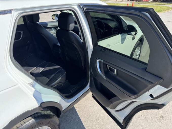2025 Land Rover Discovery Sport