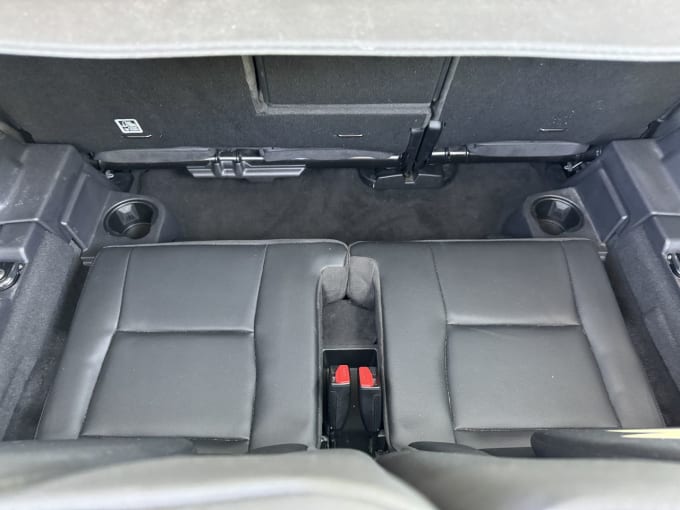 2025 Land Rover Discovery Sport