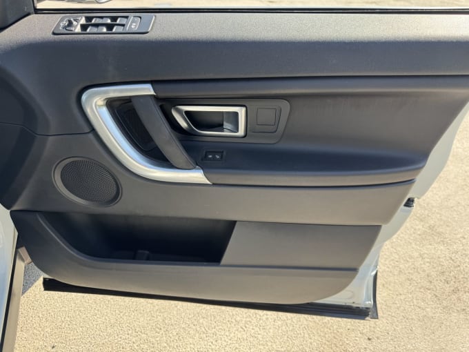 2025 Land Rover Discovery Sport