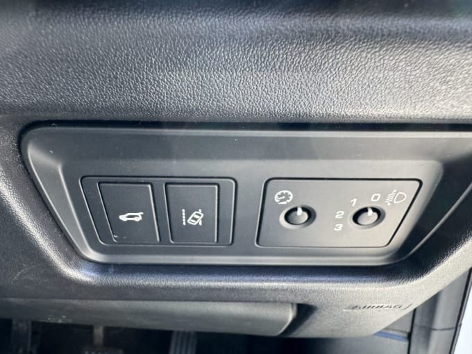2025 Land Rover Discovery Sport