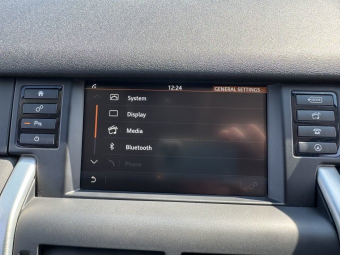 2025 Land Rover Discovery Sport