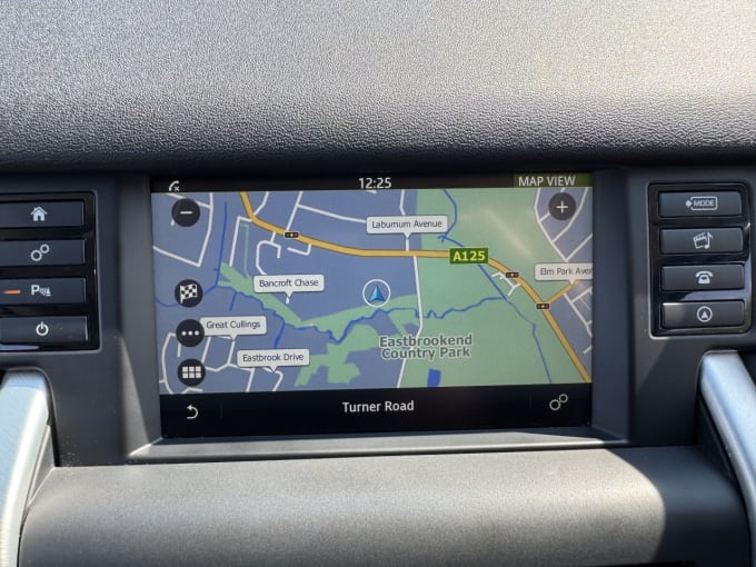 2025 Land Rover Discovery Sport