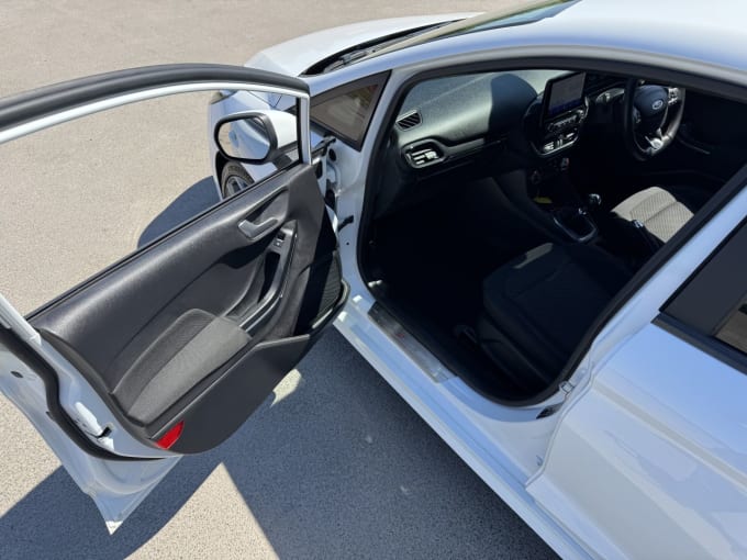 2025 Ford Fiesta