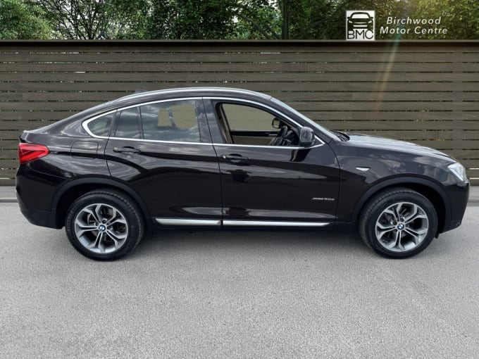 2025 BMW X4