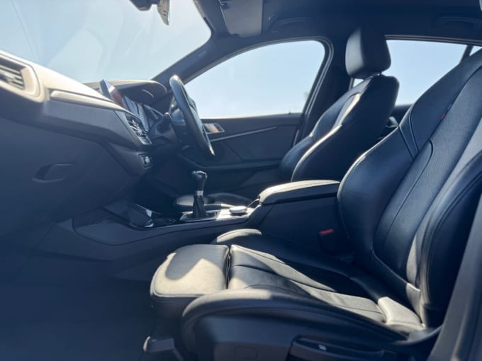 2025 BMW 1 Series