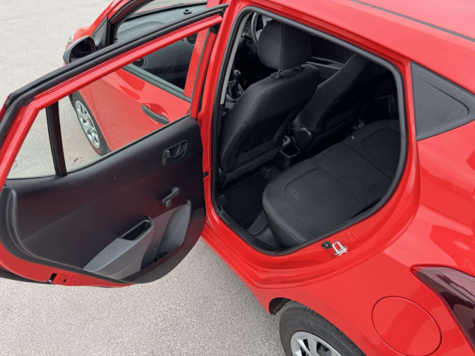 2025 Hyundai I10