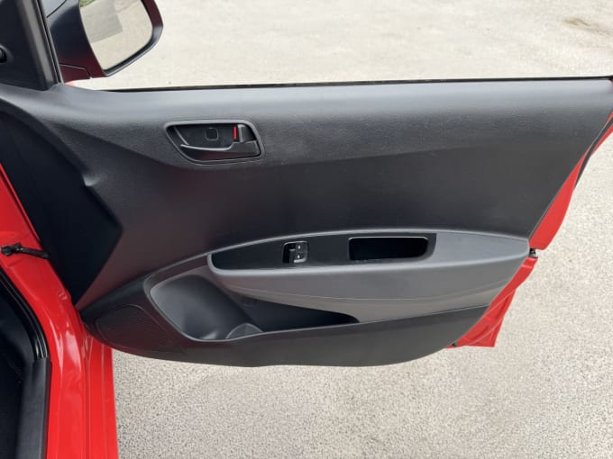 2025 Hyundai I10