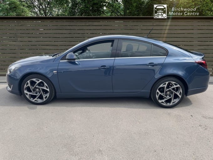 2025 Vauxhall Insignia