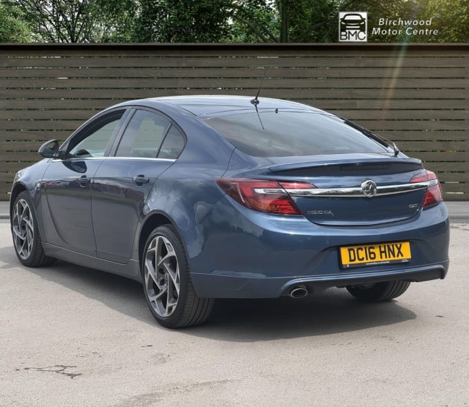 2025 Vauxhall Insignia