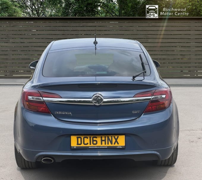 2025 Vauxhall Insignia