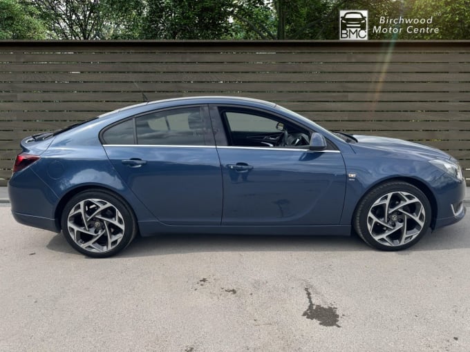 2025 Vauxhall Insignia