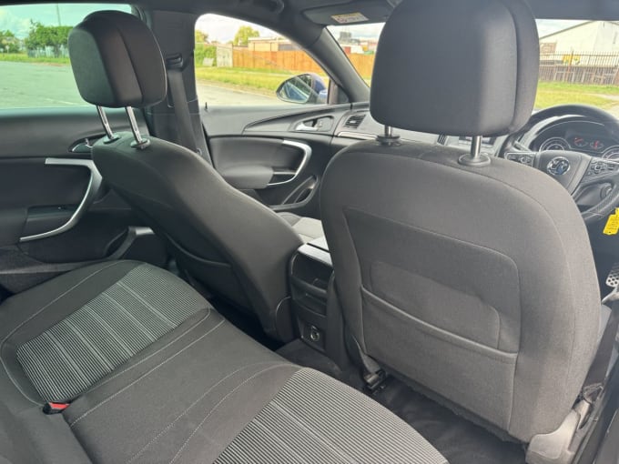 2025 Vauxhall Insignia