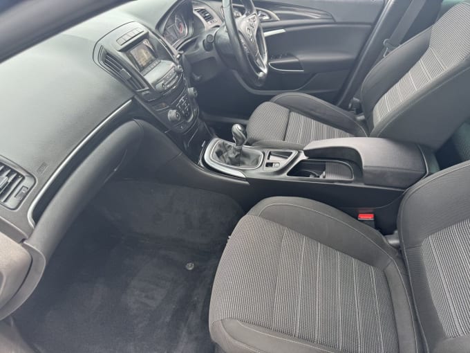 2025 Vauxhall Insignia
