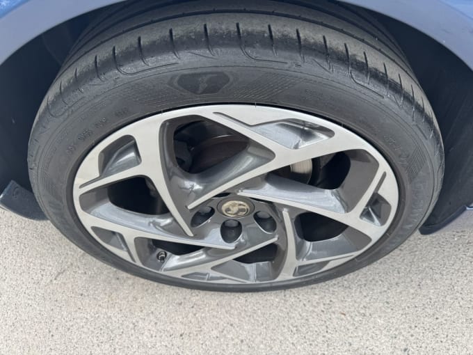2025 Vauxhall Insignia