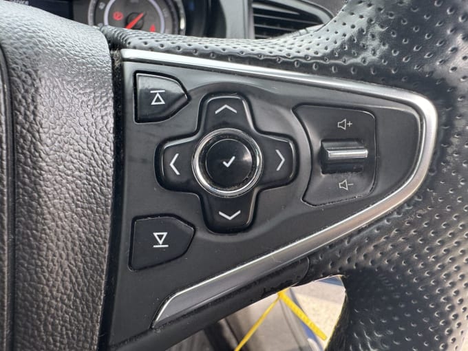 2025 Vauxhall Insignia