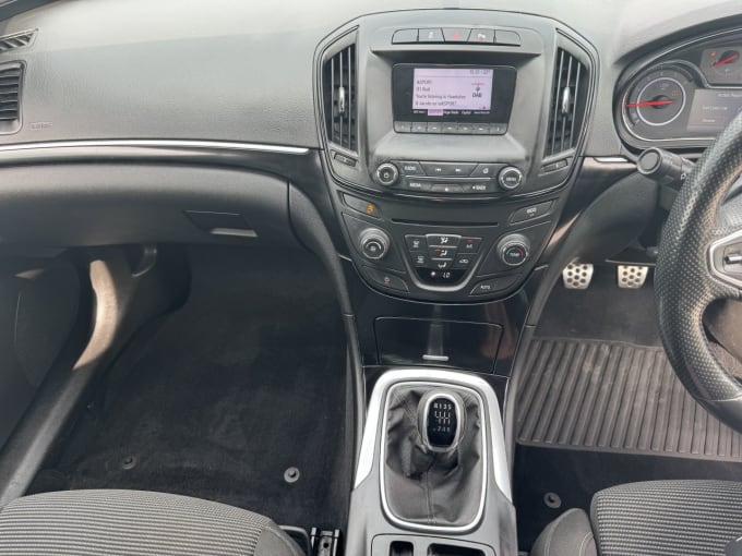 2025 Vauxhall Insignia
