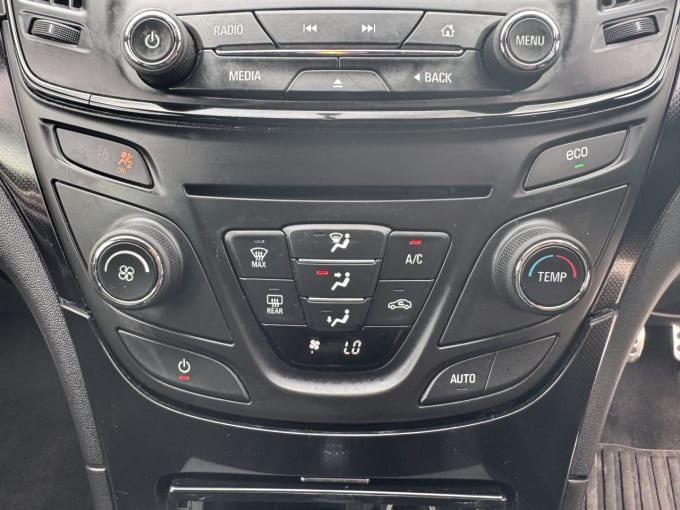2025 Vauxhall Insignia