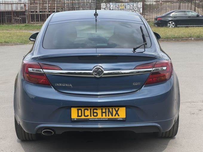 2025 Vauxhall Insignia