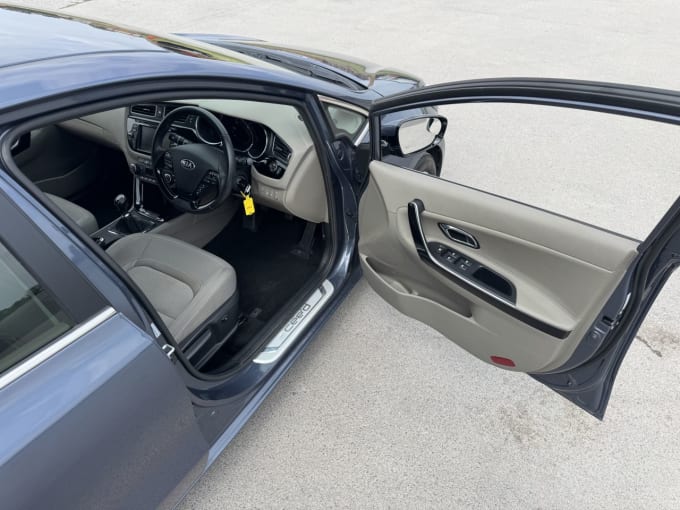 2025 Kia Ceed